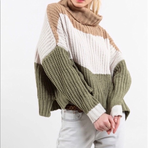 POL Sweaters - POL Color Block Sweater
